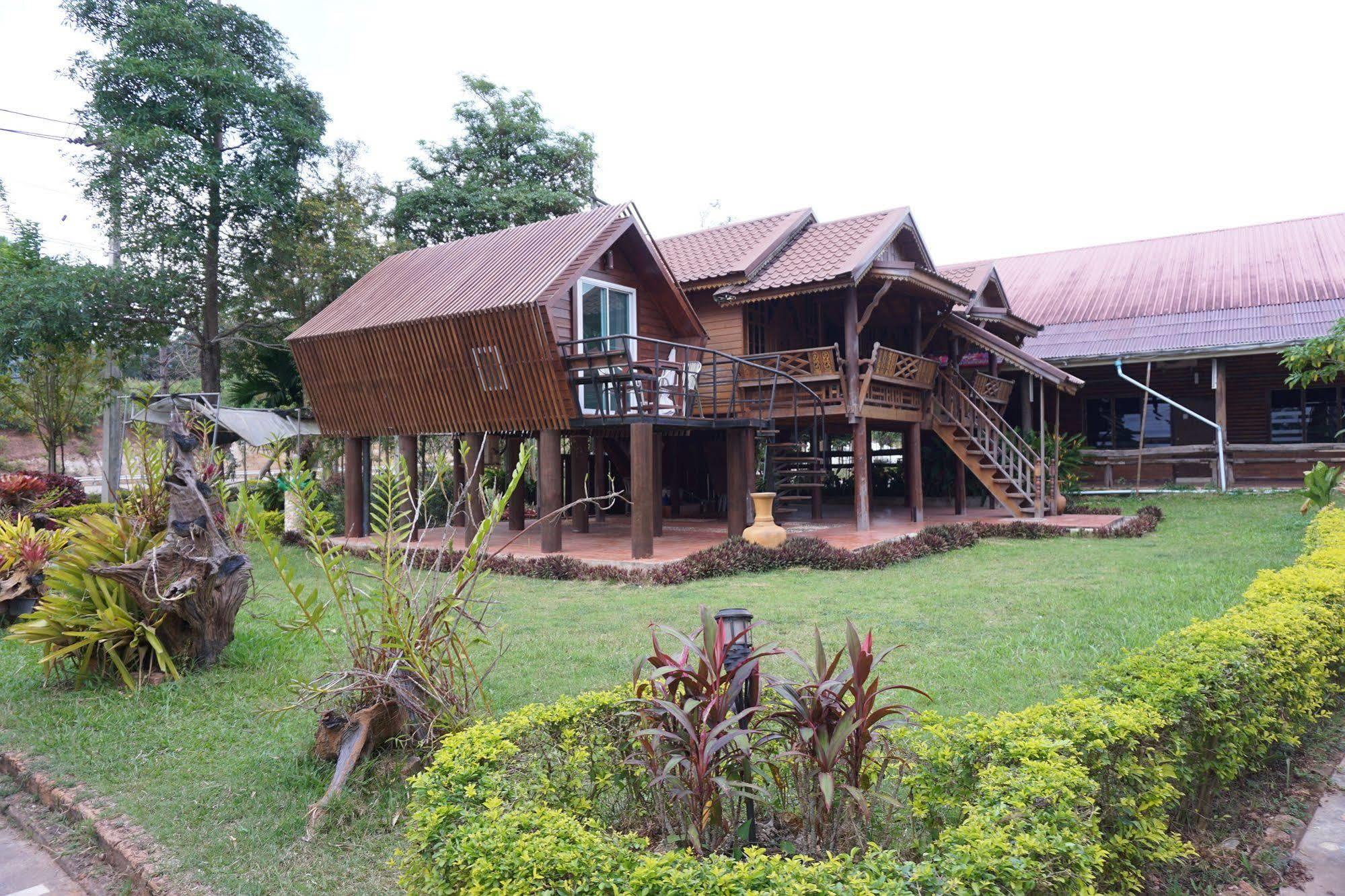 Phurua Bussaba Resort & Spa Loei Buitenkant foto