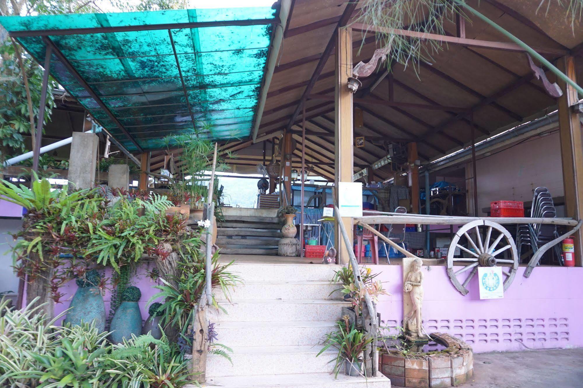 Phurua Bussaba Resort & Spa Loei Buitenkant foto